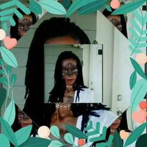 Meet your Posher, Shirlean